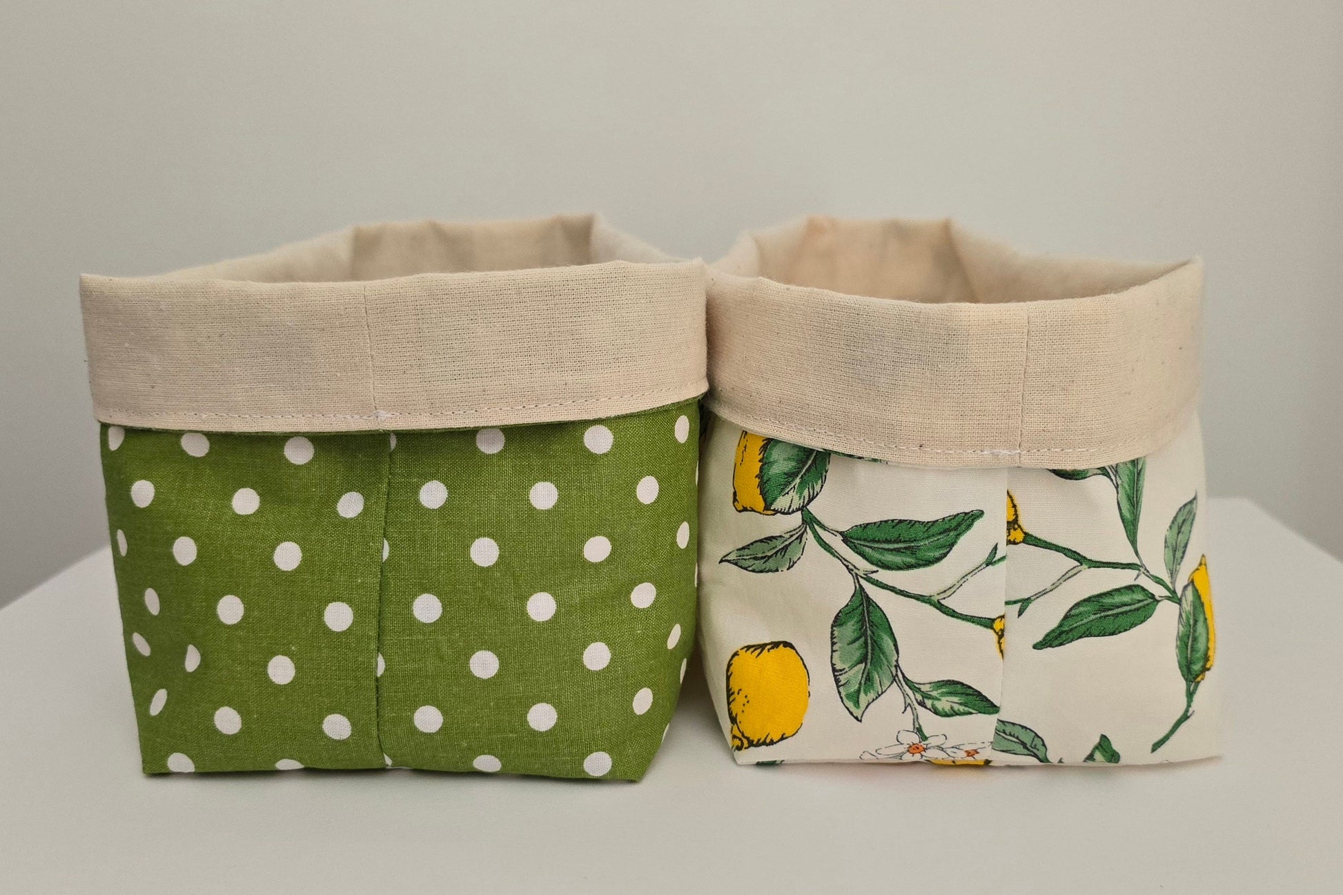 Polka dot pattern Fabric Basket with Canvas Lining. Bread Basket, Reversible Fabric Basket, Eco-Friendly Organiser, Home Decor Green