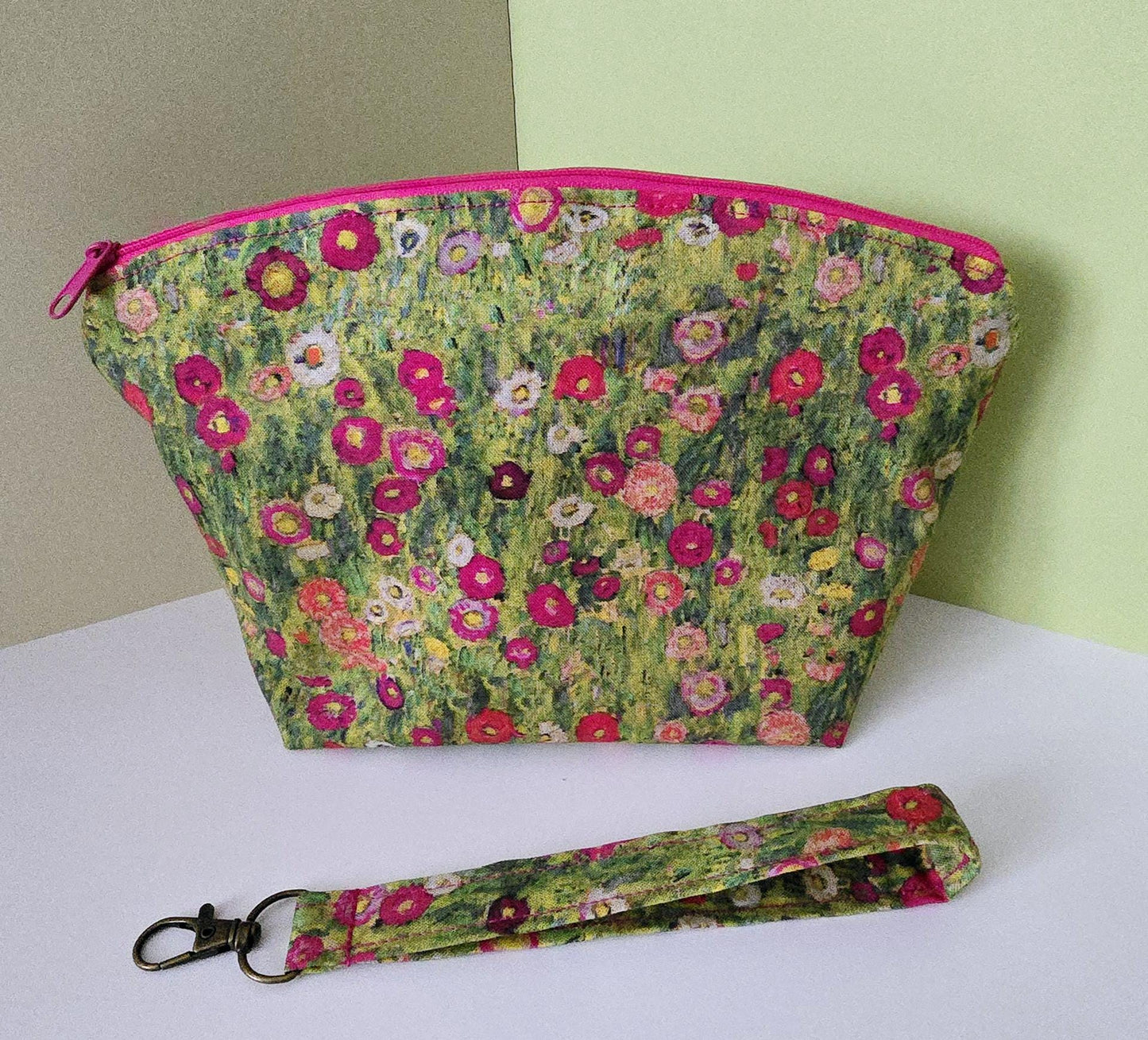 Stylish Gustav Klimt pattern fabric wristlet keychain - made in the UK, handcrafted wristlet keychain, Farm Flowers