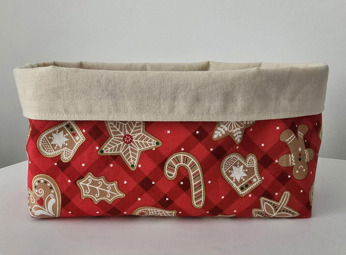 Christmas pattern Fabric Basket with Lining. Bread Basket, Reversible Fabric Basket, Eco-Friendly Organiser, Home Decor, Gift, Christmas Green Gold Star